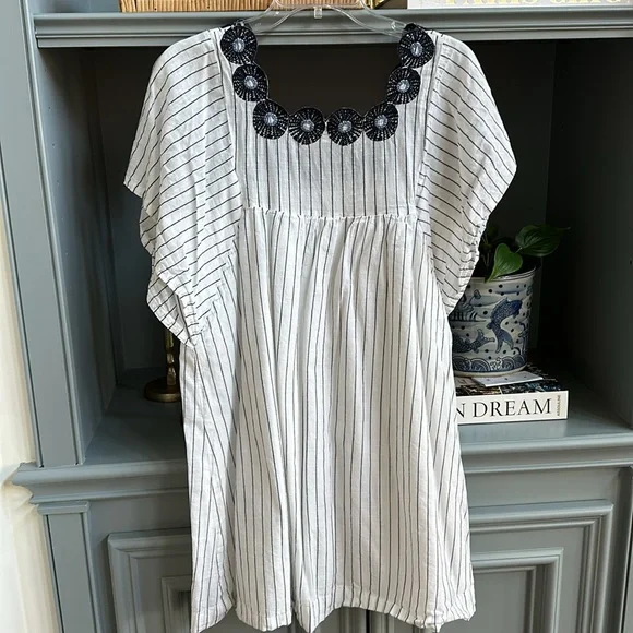 Madewell Embroidered Butterfly Dress in Stripe - Picture 7 of 7